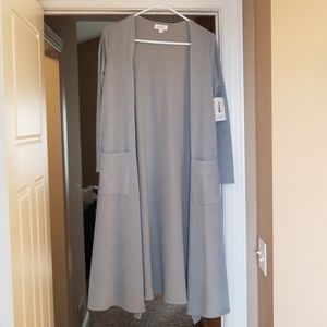 BNWT LuLaRoe Sarah Duster size S